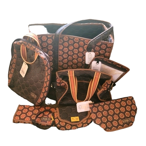 cindab Handbags - Cindab Mod Tortoise 7 piece travel set Brown